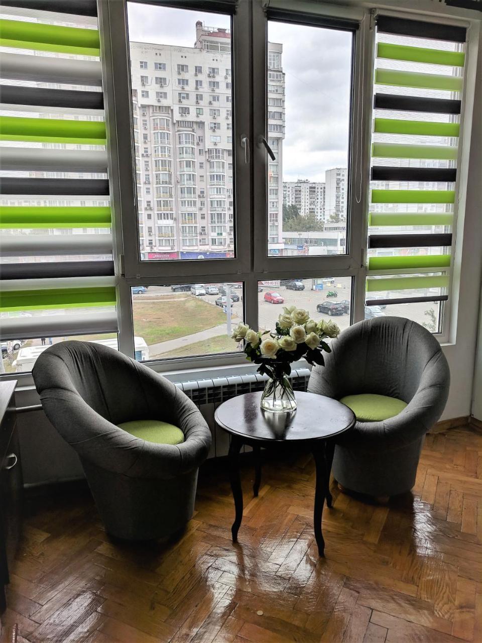 Dream Town Apartment เคียฟ ภายนอก รูปภาพ
