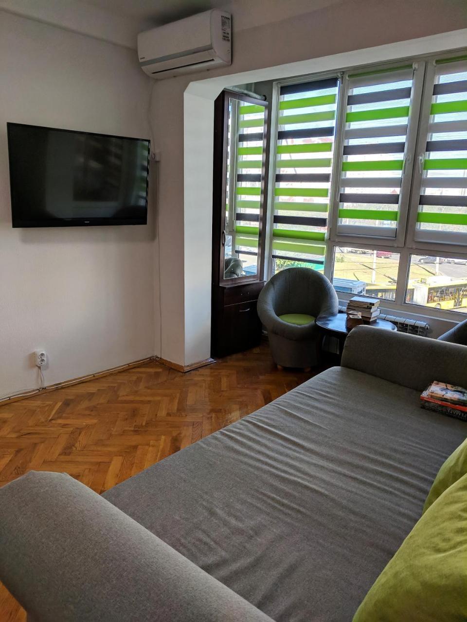 Dream Town Apartment เคียฟ ภายนอก รูปภาพ